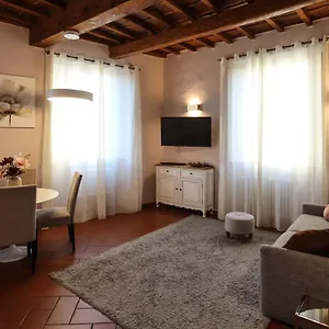  Apartamento Santo Spirito - Elegante In Pieno Centro